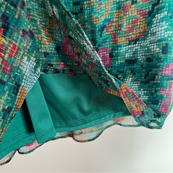 LC Lauren Conrad Ruffle V Neck Top Size L - Picture 4 of 6